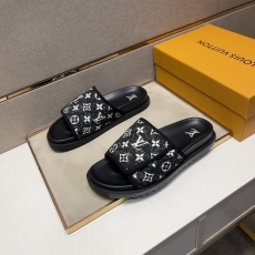 Louis Vuitton Slippers